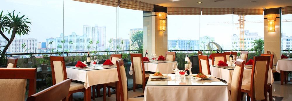 Luxeden Hotel Hanoi Zewnętrze zdjęcie