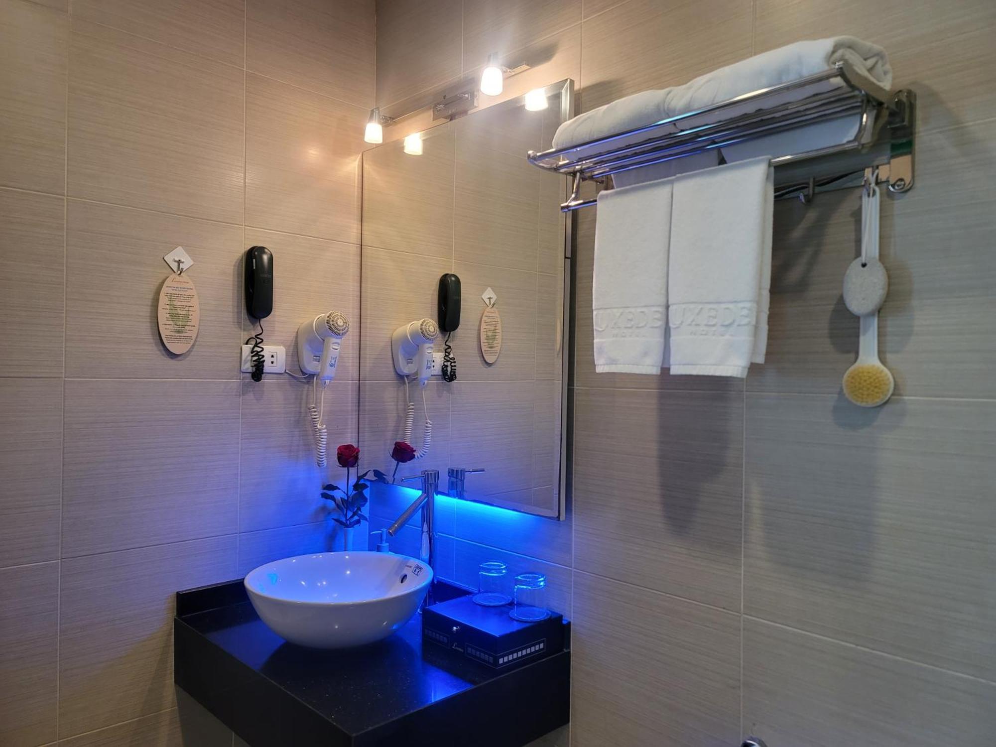 Luxeden Hotel Hanoi Zewnętrze zdjęcie