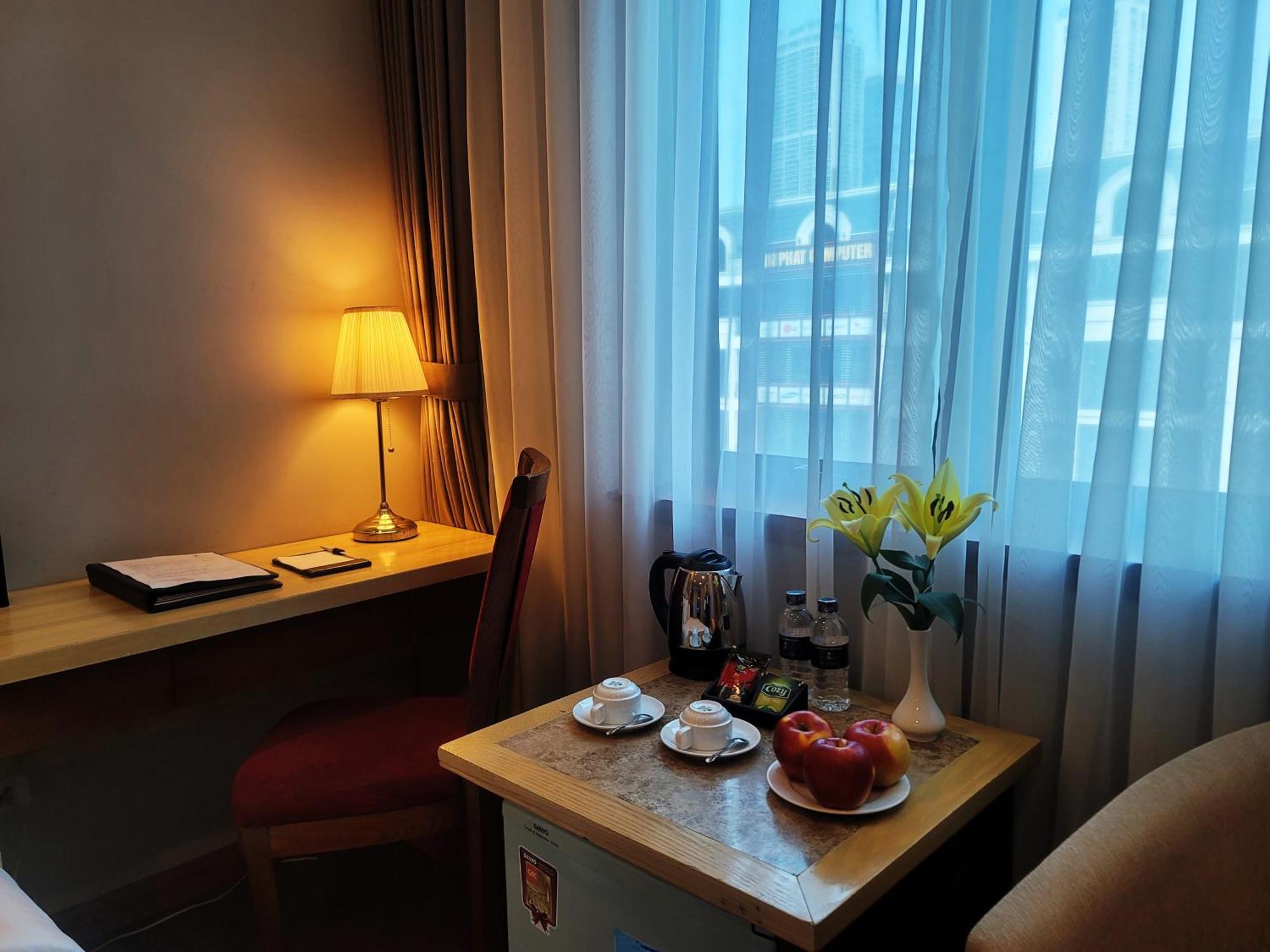 Luxeden Hotel Hanoi Zewnętrze zdjęcie