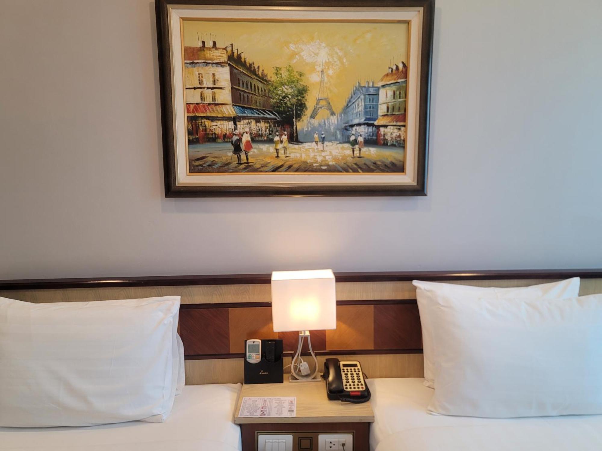 Luxeden Hotel Hanoi Zewnętrze zdjęcie