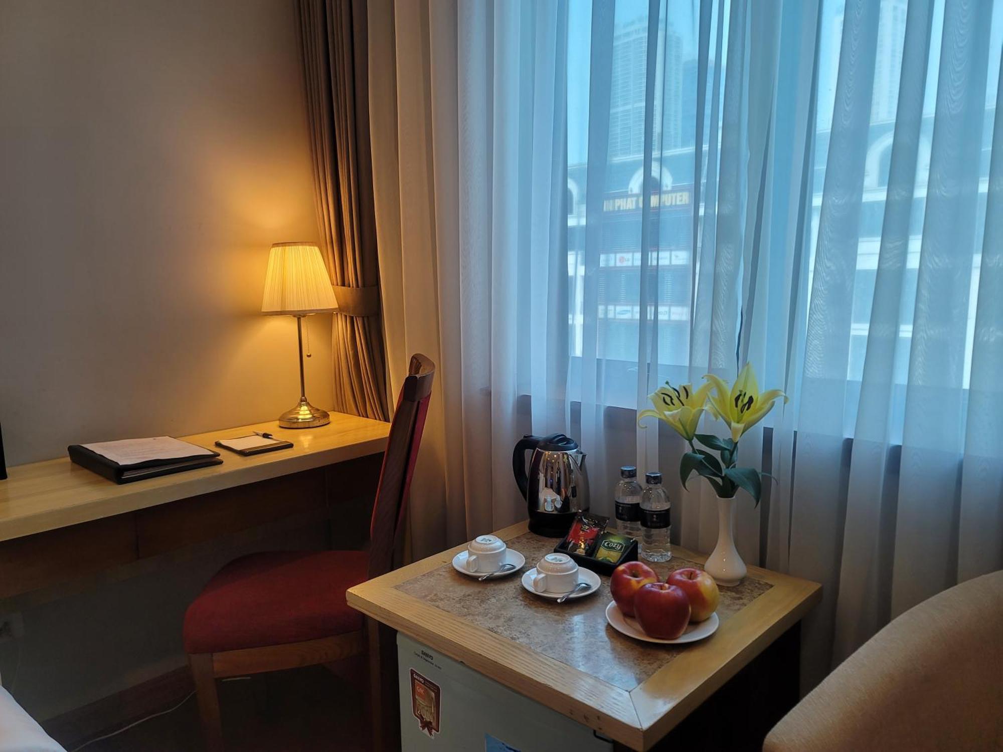 Luxeden Hotel Hanoi Zewnętrze zdjęcie