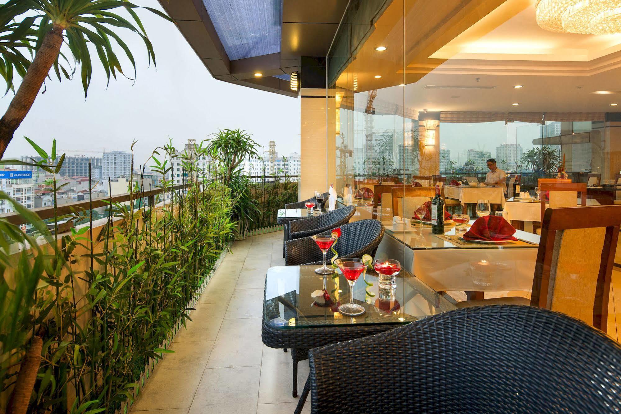 Luxeden Hotel Hanoi Zewnętrze zdjęcie